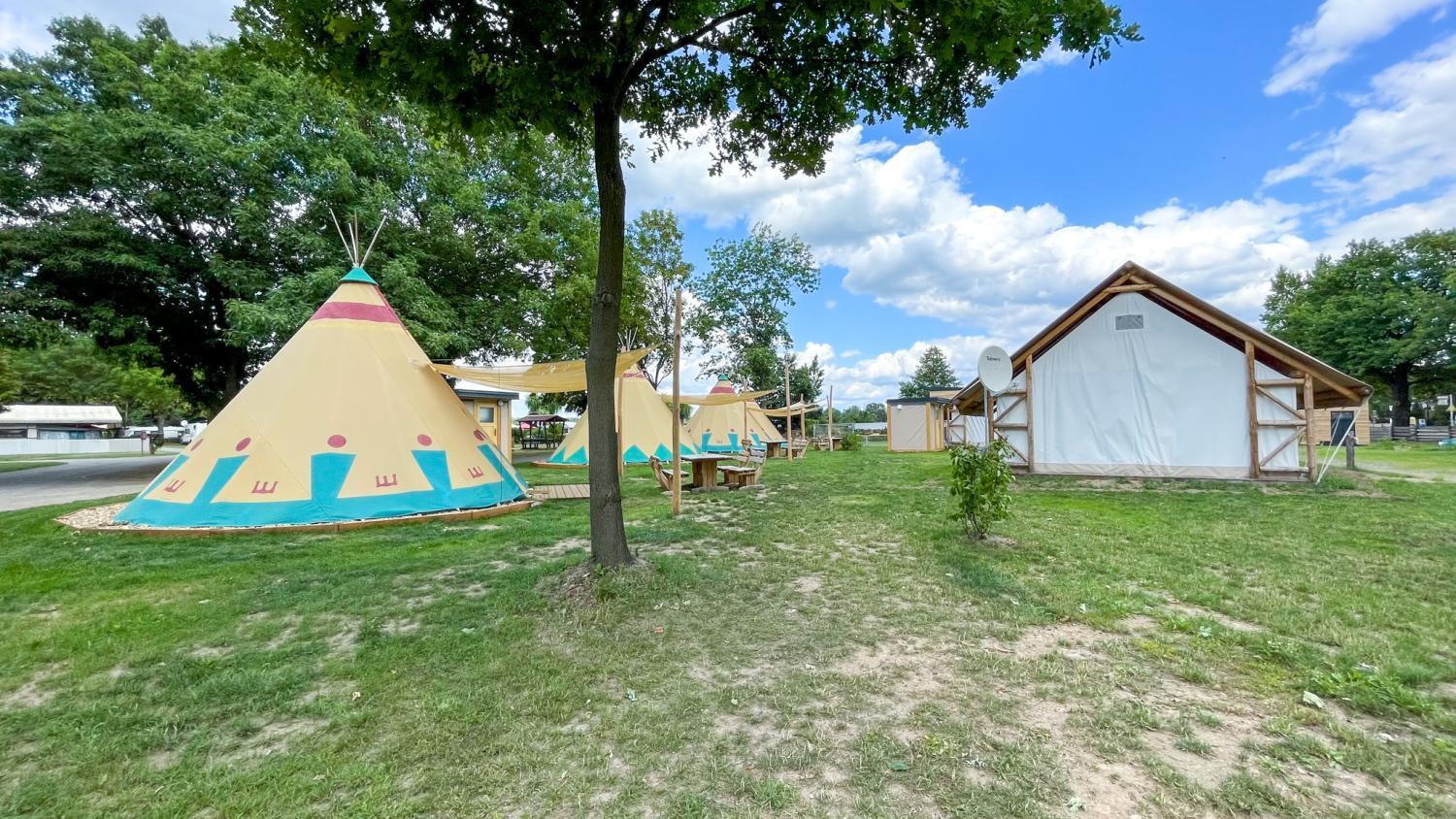 Apartmán Tipi Ottawa Falkenburg Exteriér fotografie